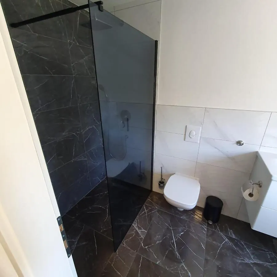 Villa Adria Trogir 0*,